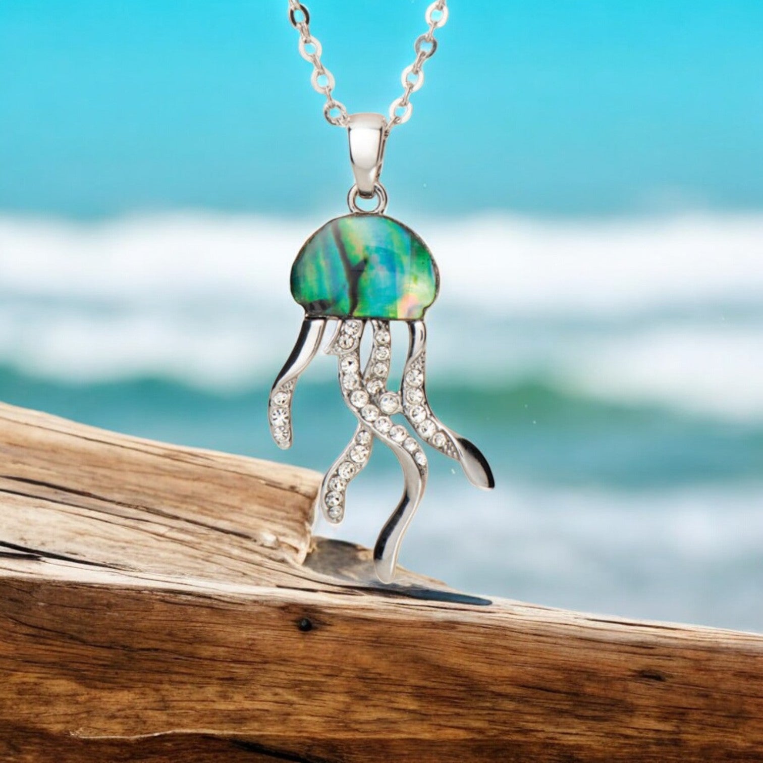 Wild Pearle Jellyfish Necklace – Mellow Monkey