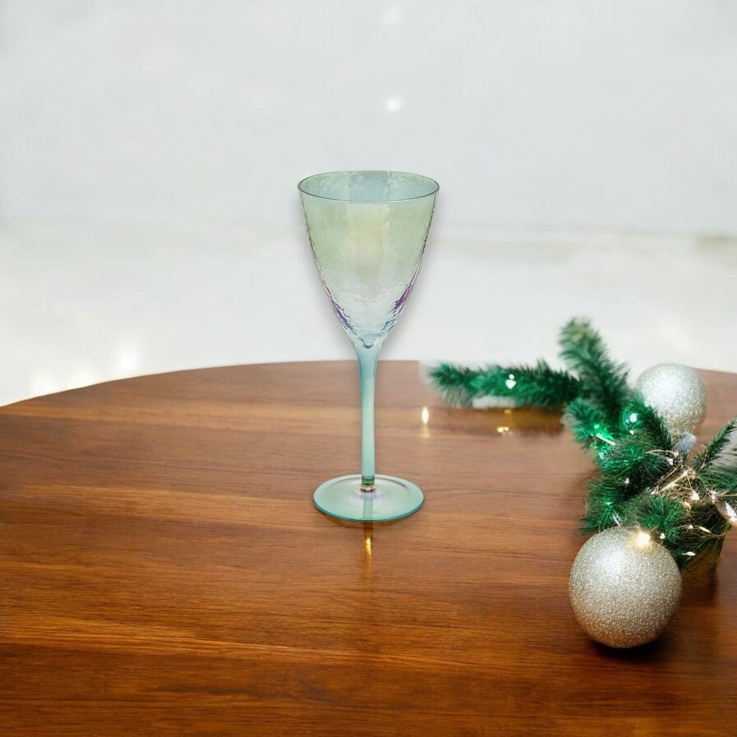 Zodax Aperitivo Luster Blue Red Wine Glass