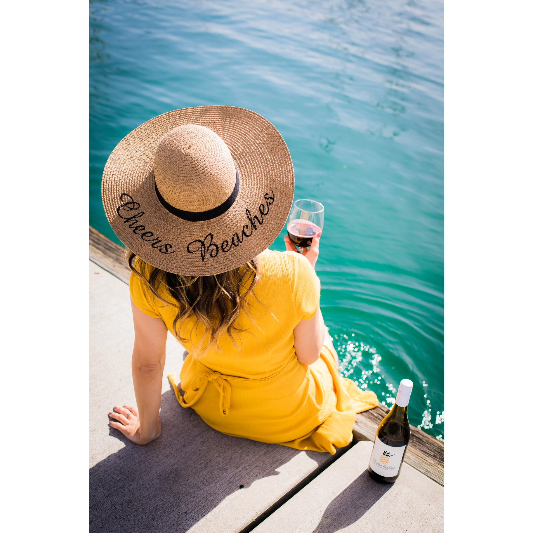 Tan floppy best sale sun hat