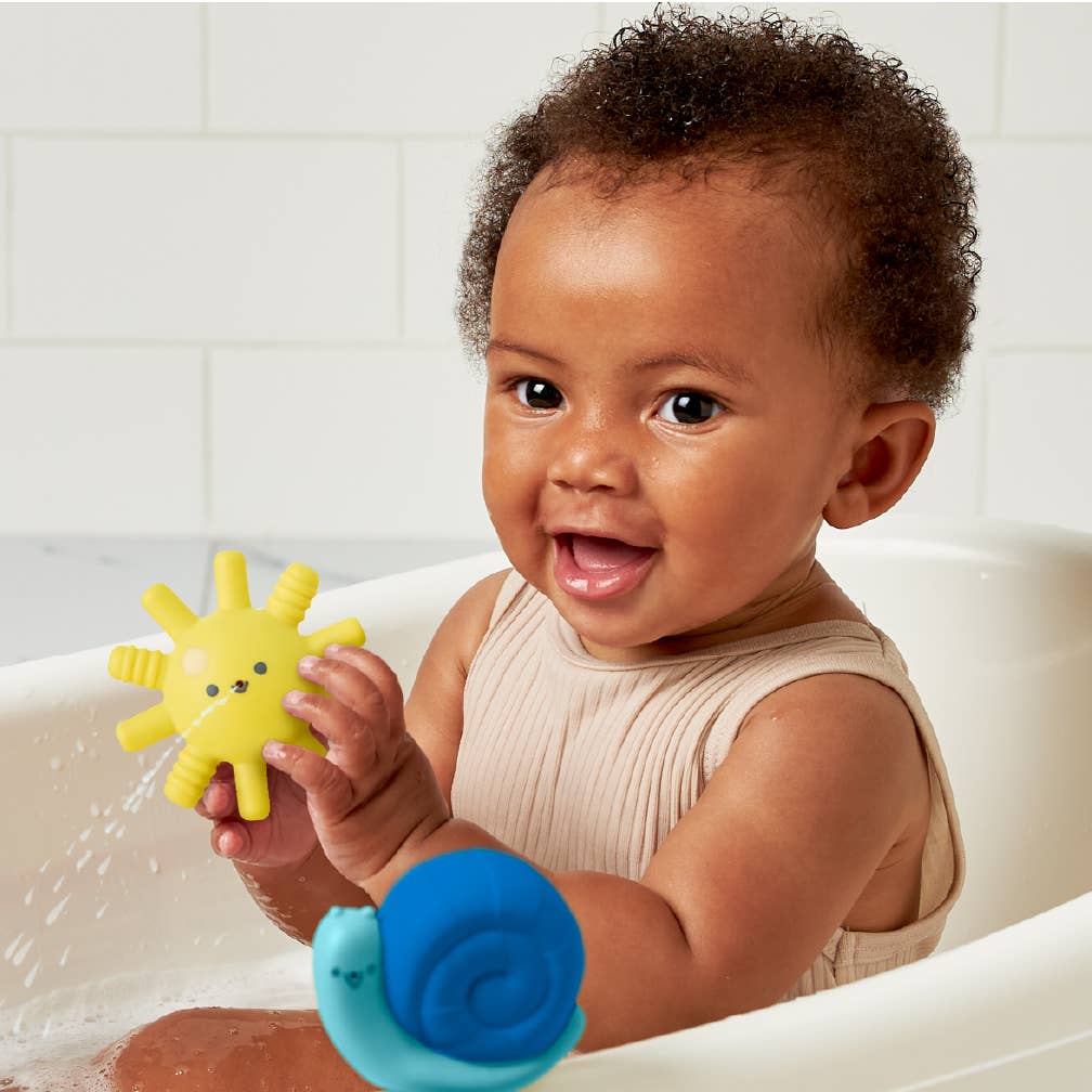 Itzy Splash Gift Set™ Soft Bath + Water Toys - Mellow Monkey