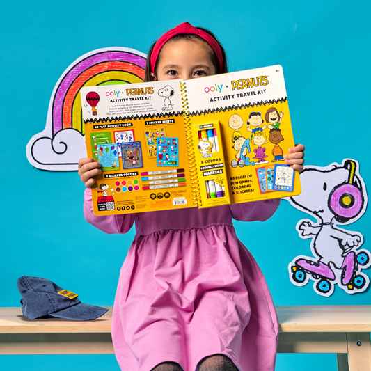 OOLY x Peanuts - Activity Travel Kit - Mellow Monkey