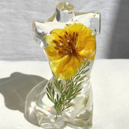 Lady Body Figure - Pressed Flowers - Yellow - Mellow Monkey