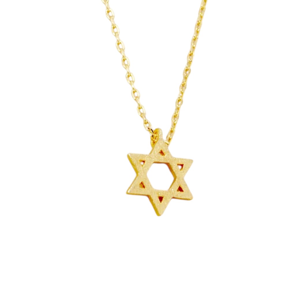 Gold-Dipped Vintage Star Shaped Pendant Necklace - Mellow Monkey