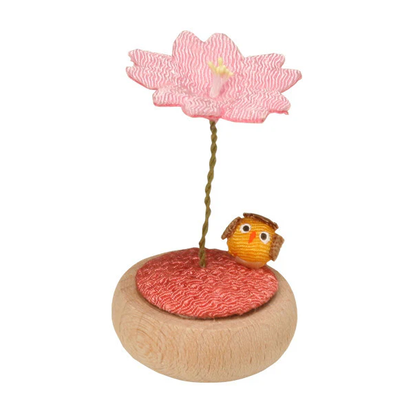 Yurayura Sakura Owl with Pink Flower - 2.75-in - Mellow Monkey