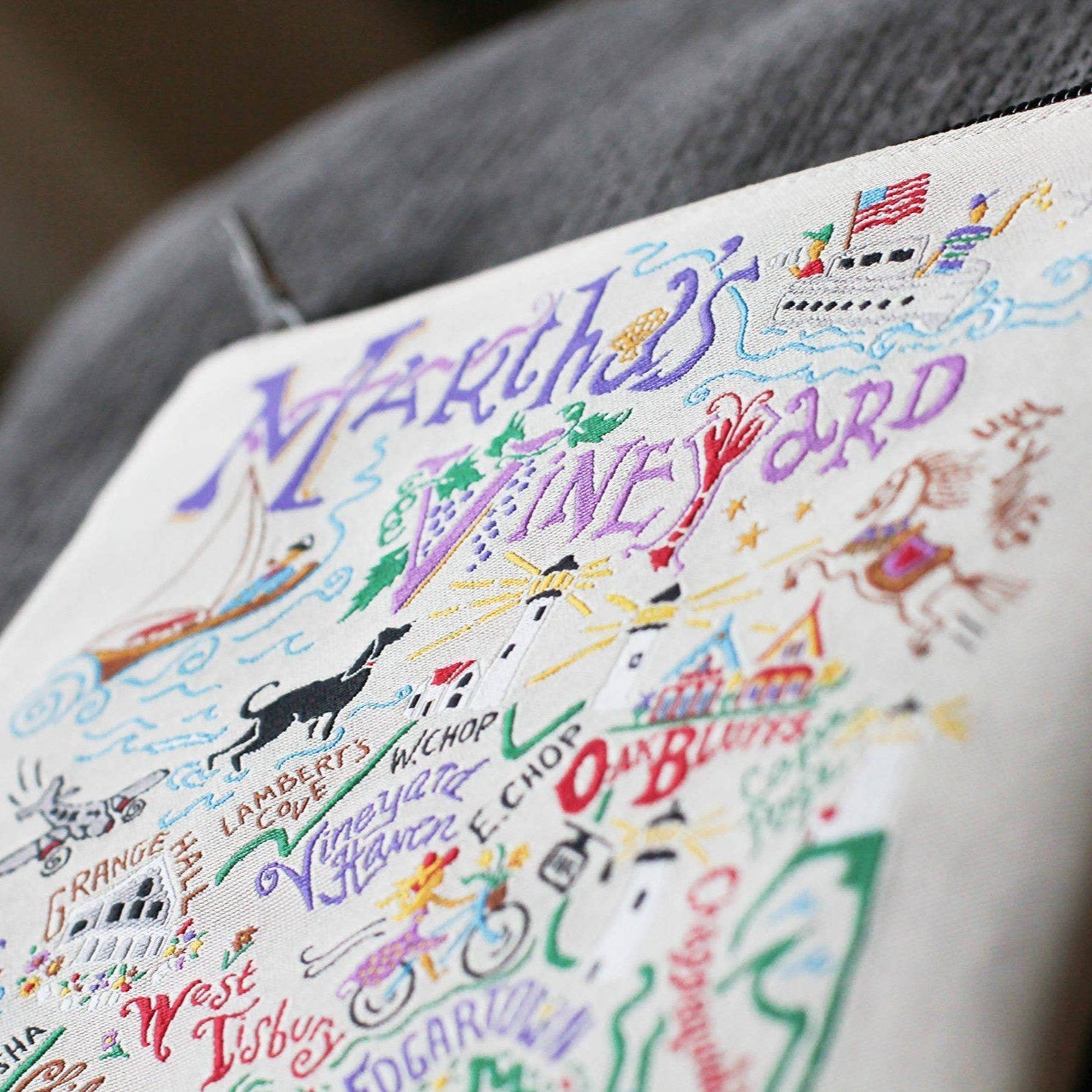 Martha's Vineyard Zip Pouch - Mellow Monkey