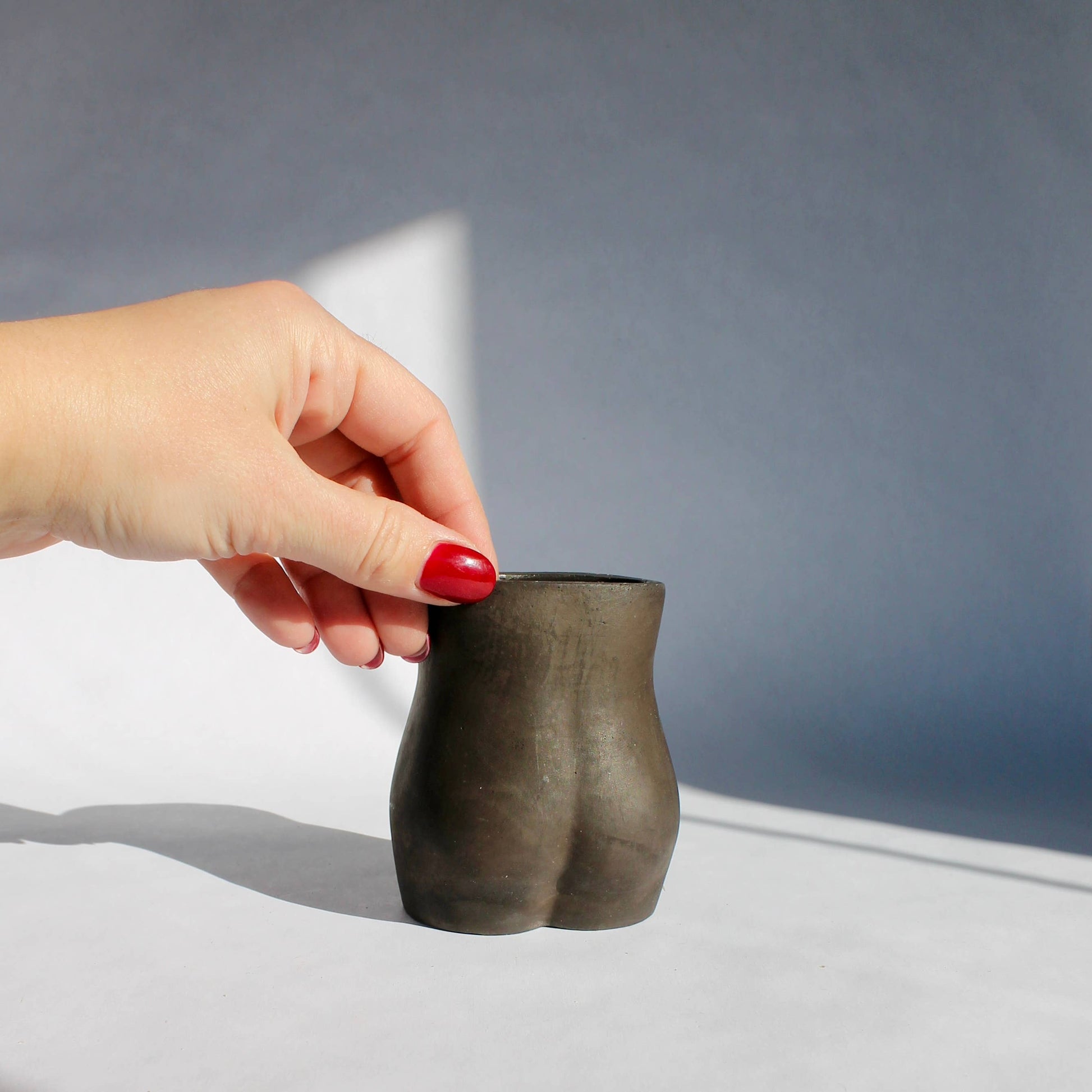 Concrete Female Body Vase in Black - 3.5-in - Mellow Monkey