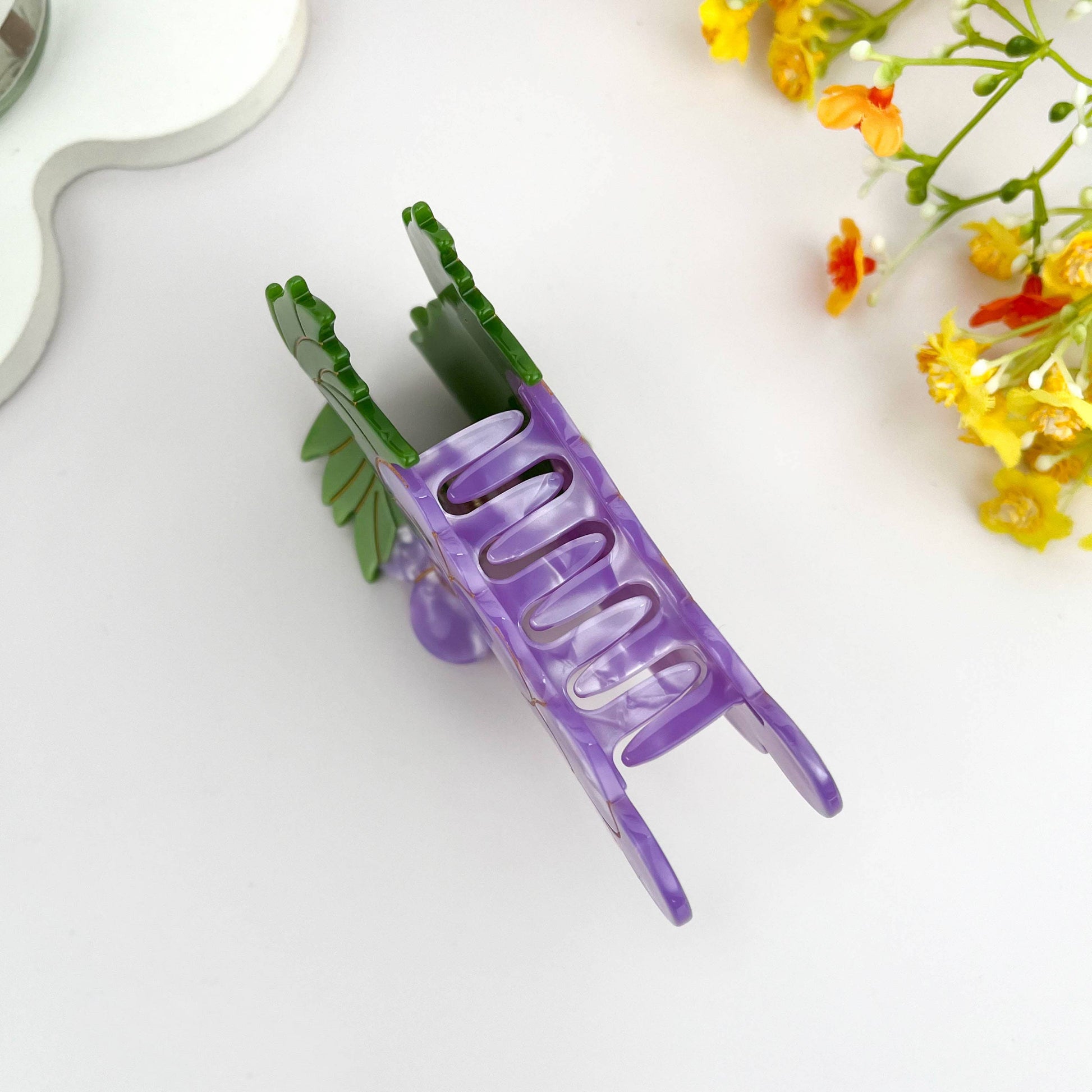Black Pearl-like Grape Acetate Hair Claw Clip: Purple - Mellow Monkey