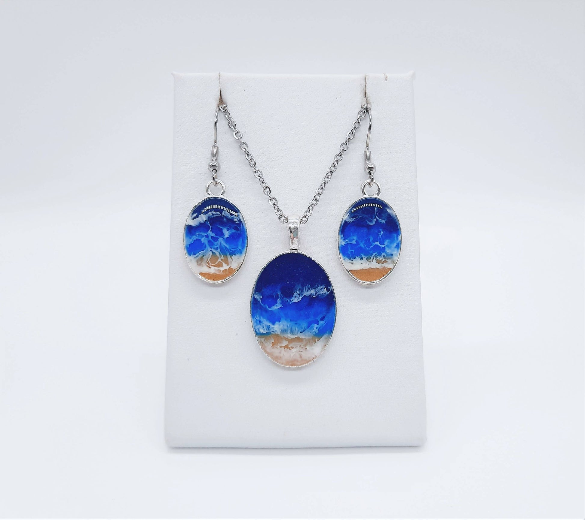 Handmade/Handcrafted Resin Ocean Beach Wave Oval Earrings - Mellow Monkey