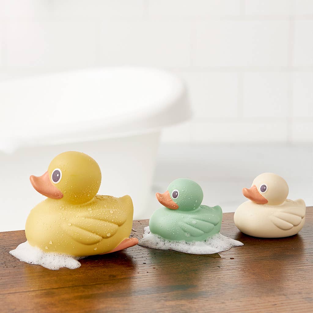 Itzy Ducky Family™ - Bath + Water Table Toys - Mellow Monkey