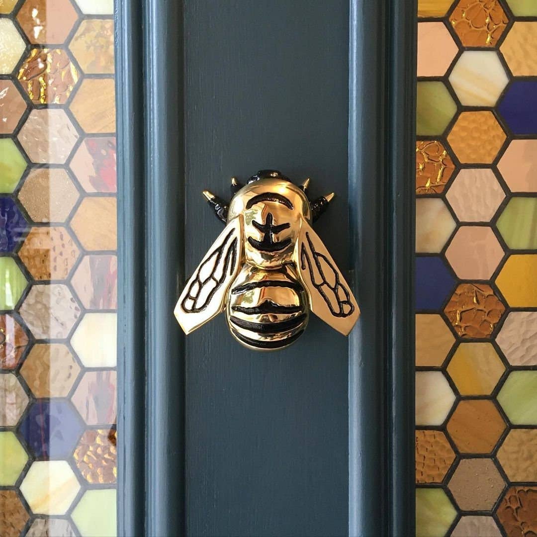 Bumblebee Door Knocker - Brass - Mellow Monkey