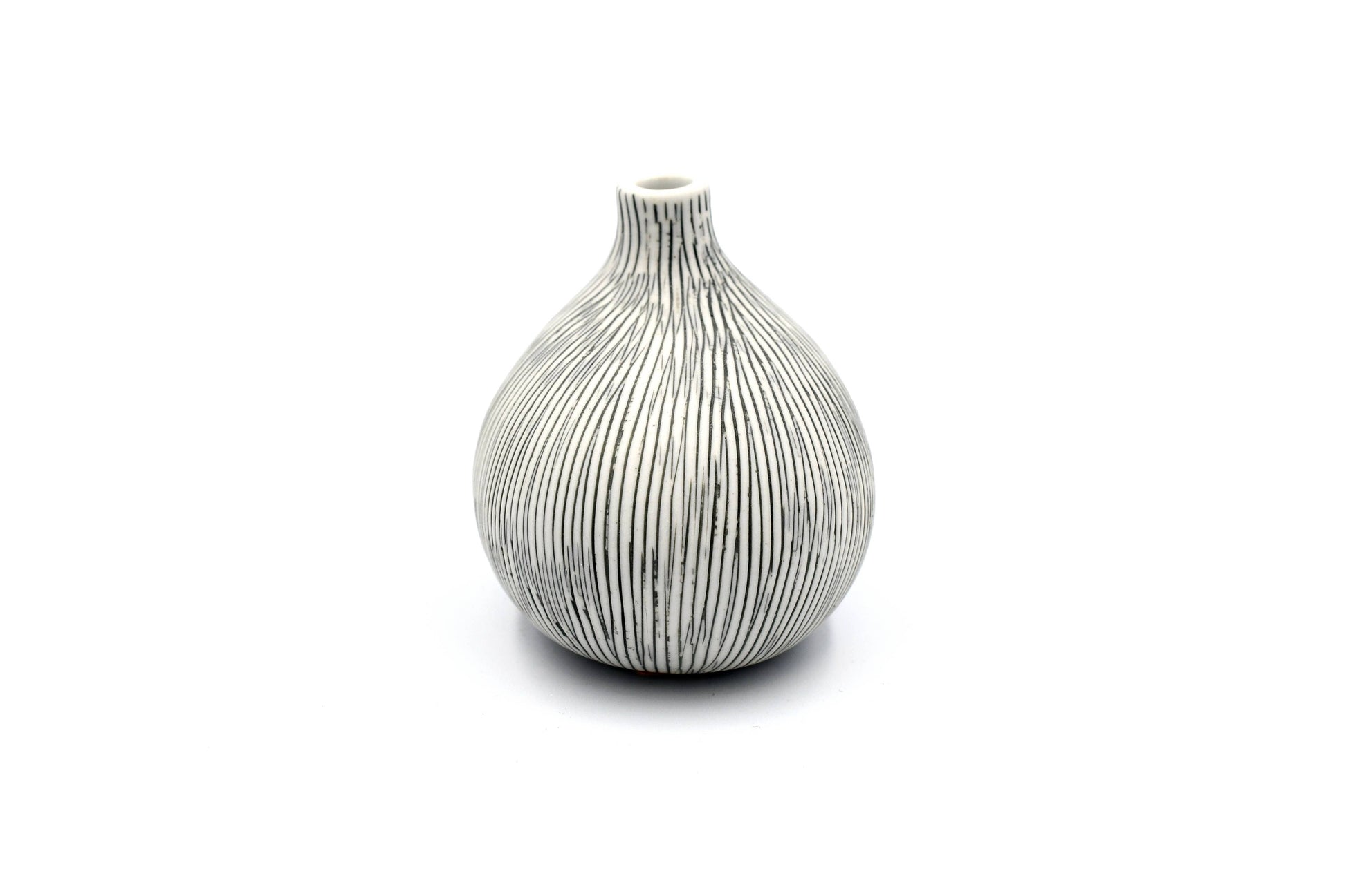 Mini Omo - Handcrafted Porcelain Bud Vase - White with Black Lines - 2.7 x 2 x 2.8 in - Mellow Monkey