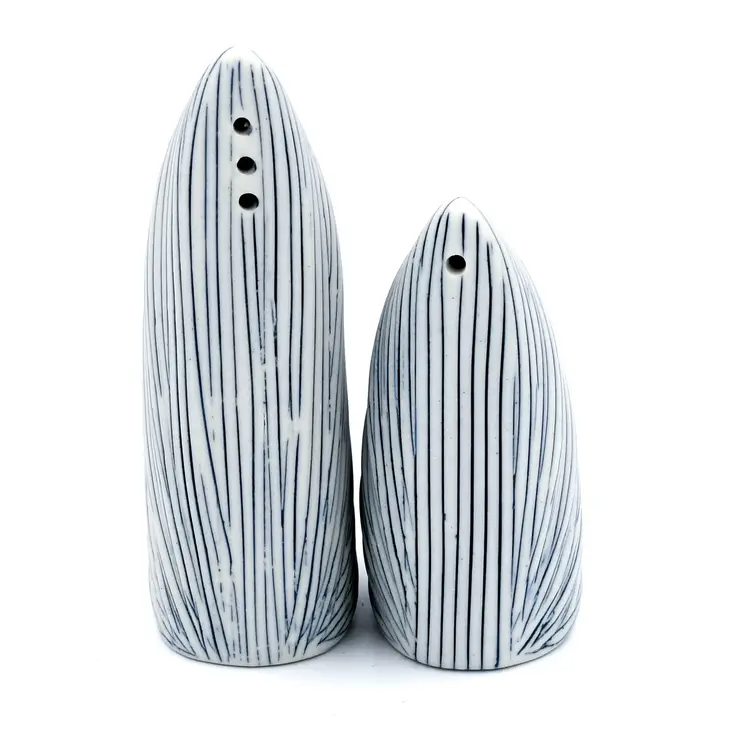 Nautical Sea Life - Salt and Pepper Shaker - ADA SNP WD27 - Mellow Monkey