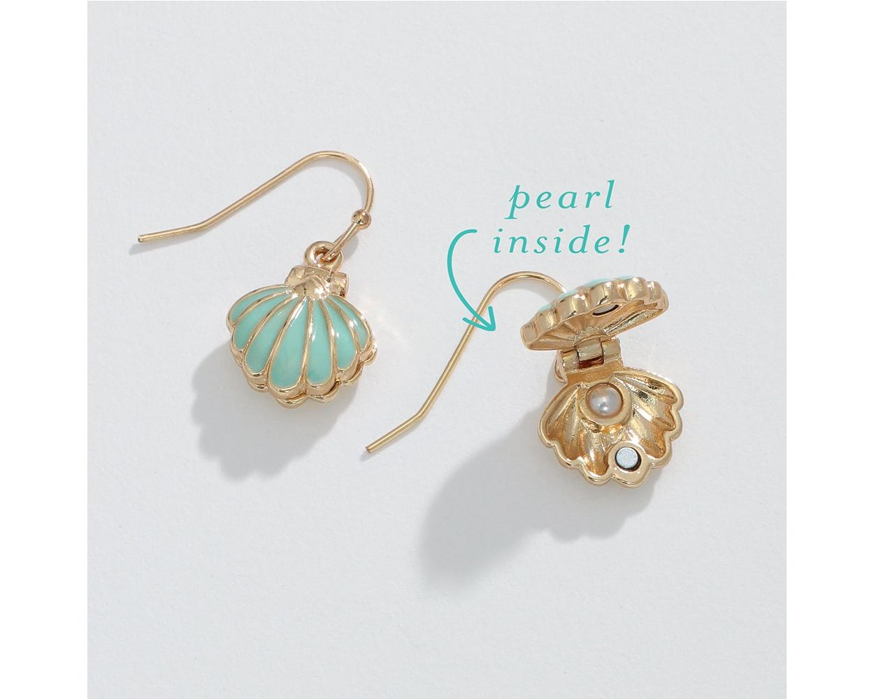 Mint Shell with Hidden Pearl - Earrings - Mellow Monkey
