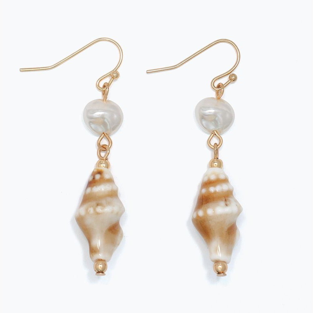 Ceramic Conch With Pearls - Earrings - Mellow Monkey