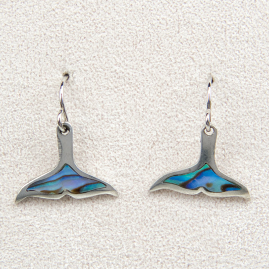 Wild Pearle Whale Tail Earrings - Mellow Monkey