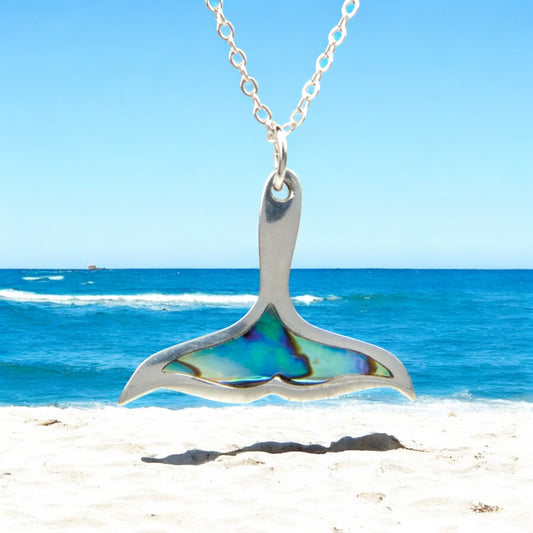 Whale Tail - Wild Pearle Necklace - Mellow Monkey