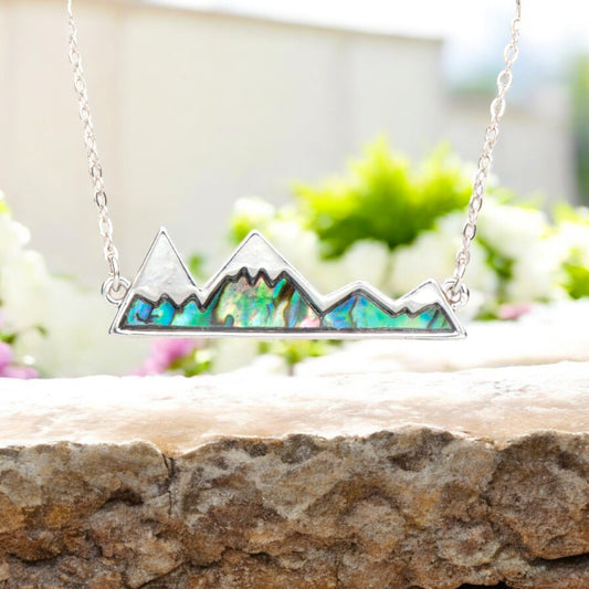 Mountain Range - Wild Pearle Necklace - Mellow Monkey