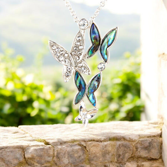 Butterfly Majesty - Wild Pearle Necklace - Mellow Monkey
