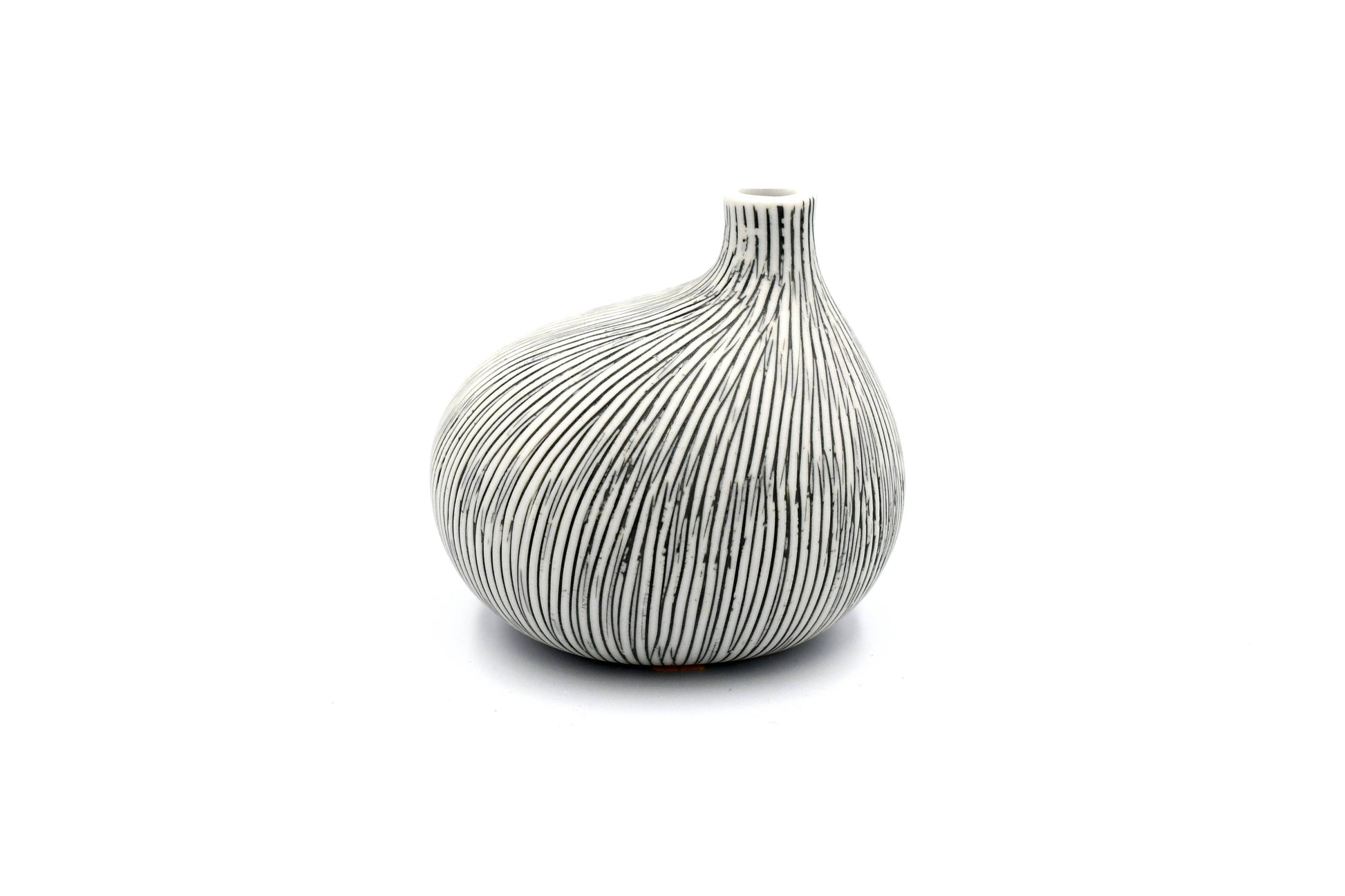 Mini Omo - Handcrafted Porcelain Bud Vase - White with Black Lines - 2.7 x 2 x 2.8 in - Mellow Monkey