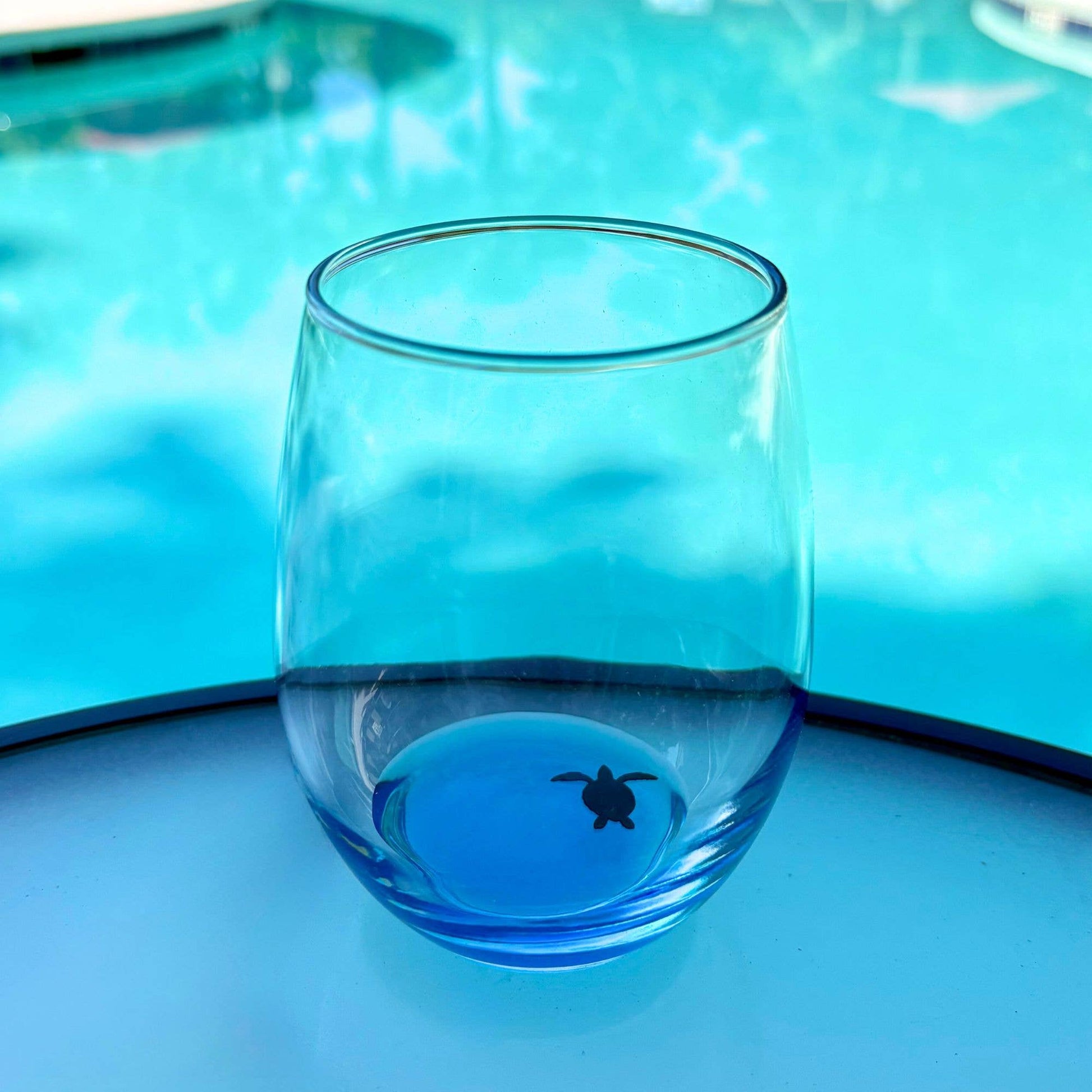 Sea Turtle - Ocean Resin - 15-oz Stemless Wine Glass - Mellow Monkey