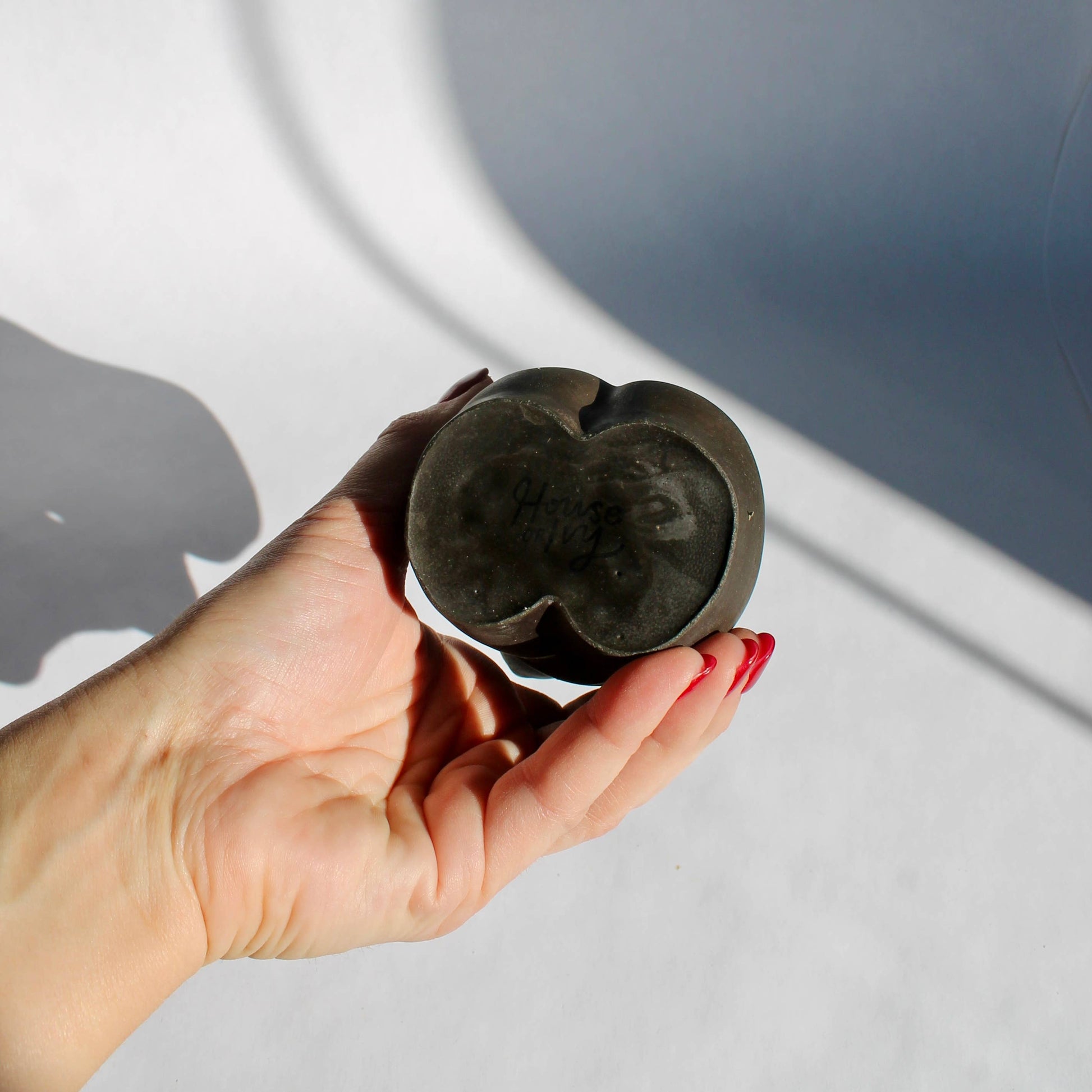 Concrete Female Body Vase in Black - 3.5-in - Mellow Monkey