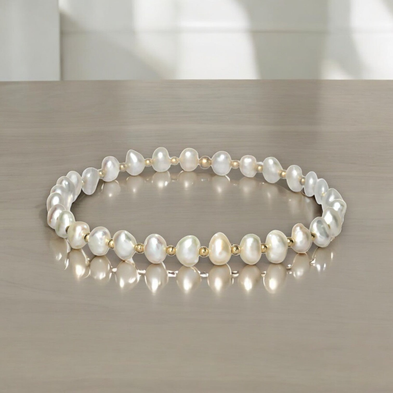 "AMELIA" Gold Filled and Pearl Beaded Stretch Bracelet - Mellow Monkey