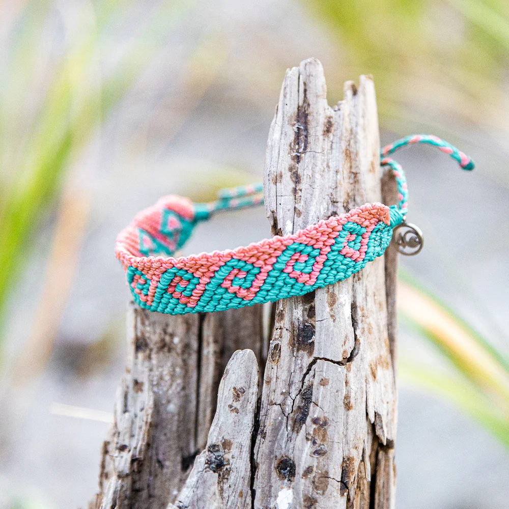 4Ocean Unisex Bali Wave Braid Bracelet - Coral & Turquoise - Mellow Monkey