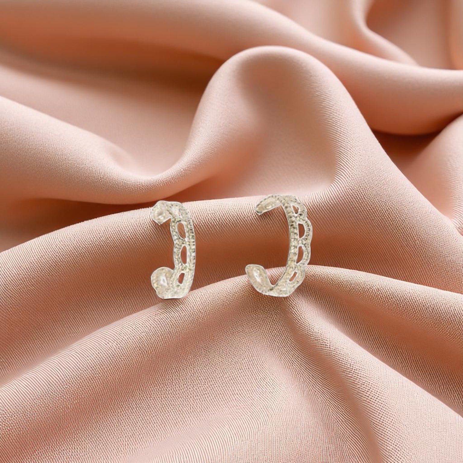 Rachael Hoop Earrings - Sterling Silver - Mellow Monkey