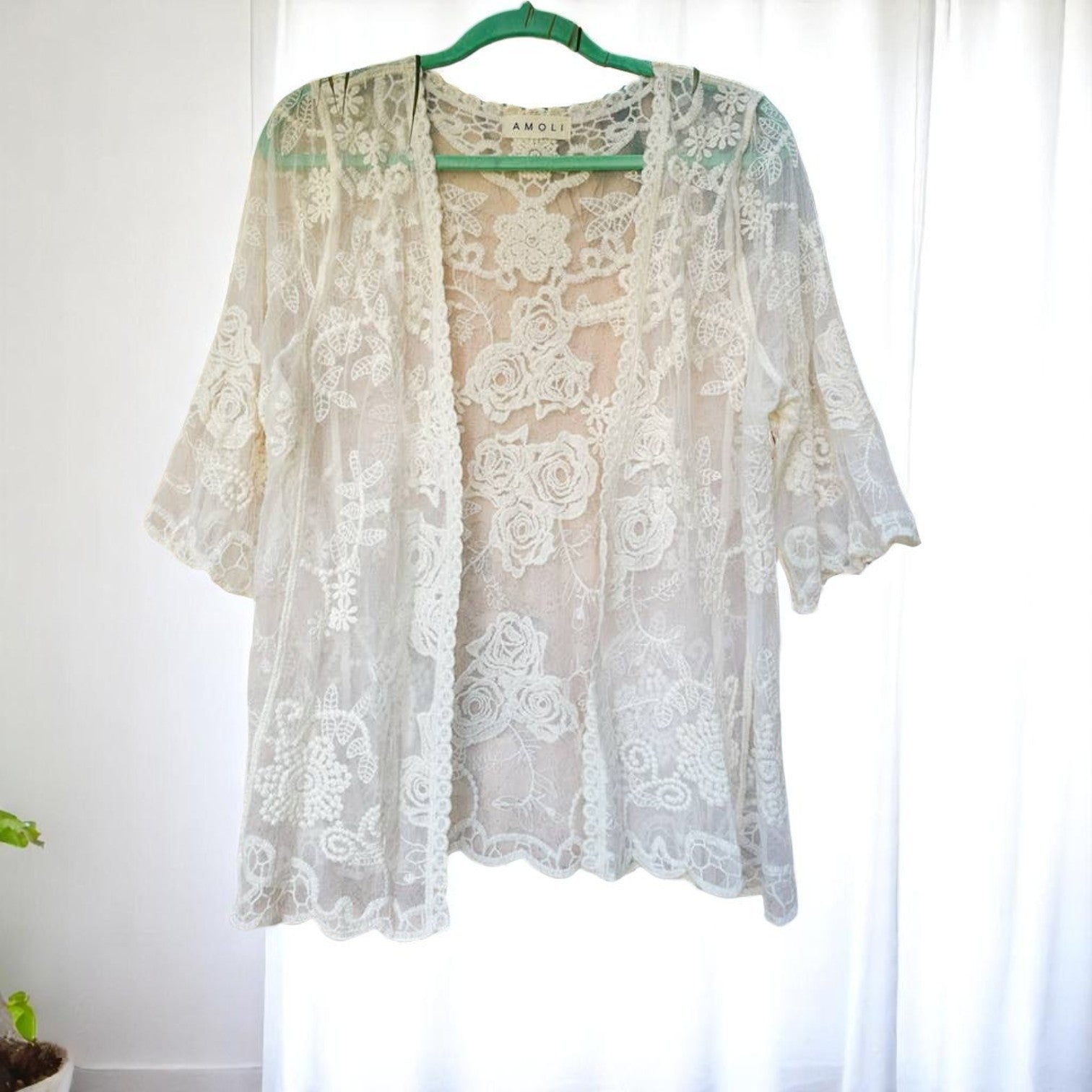 Ivory Floral Lace Sheer Short Sleeve Kimono - Mellow Monkey