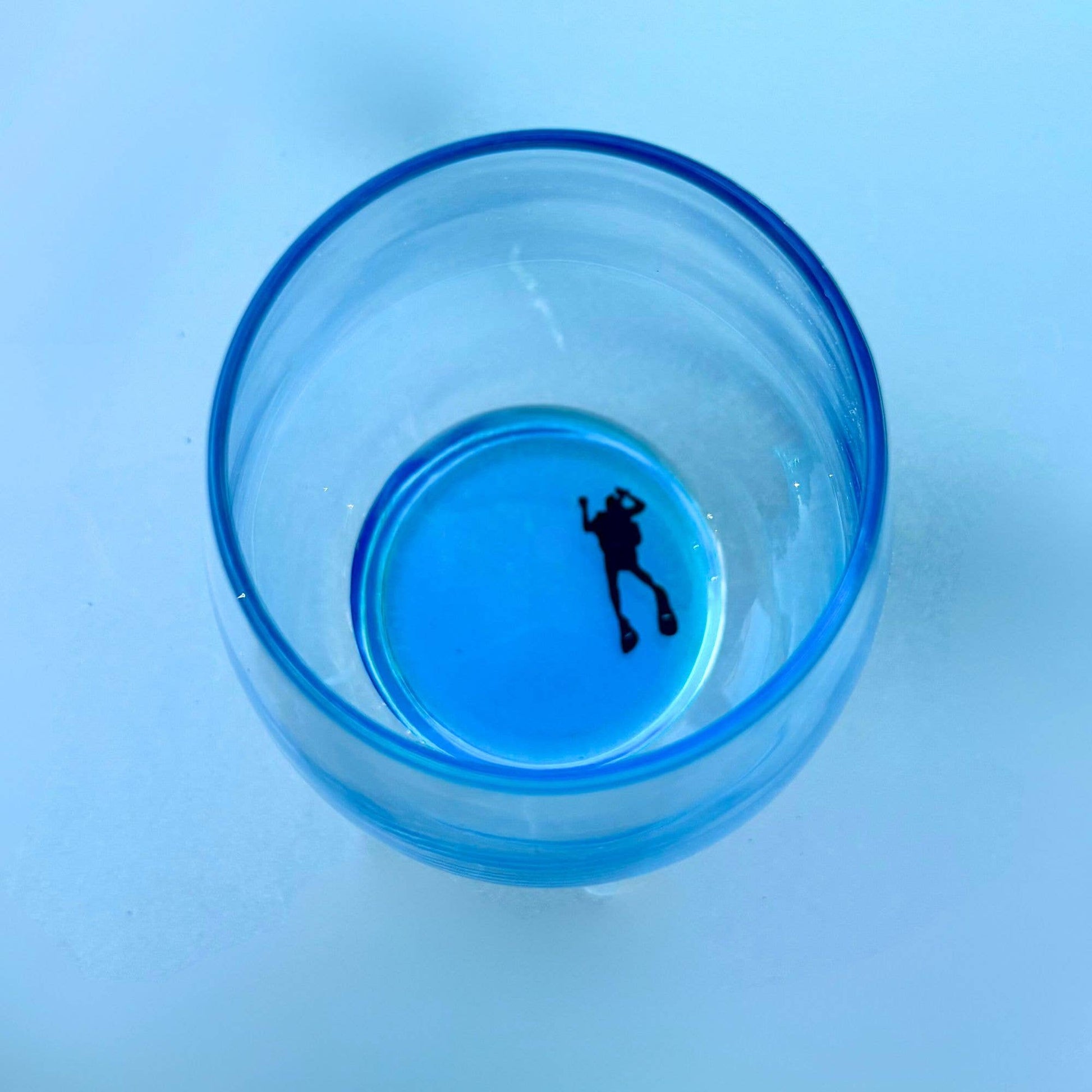 Scuba Diver - Ocean Resin - 15-oz Stemless Wine Glass - Mellow Monkey
