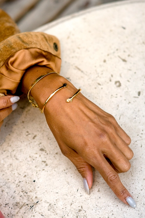 I Wanna Hold Your Hand - 24K Gold Plated Cuff - Mellow Monkey