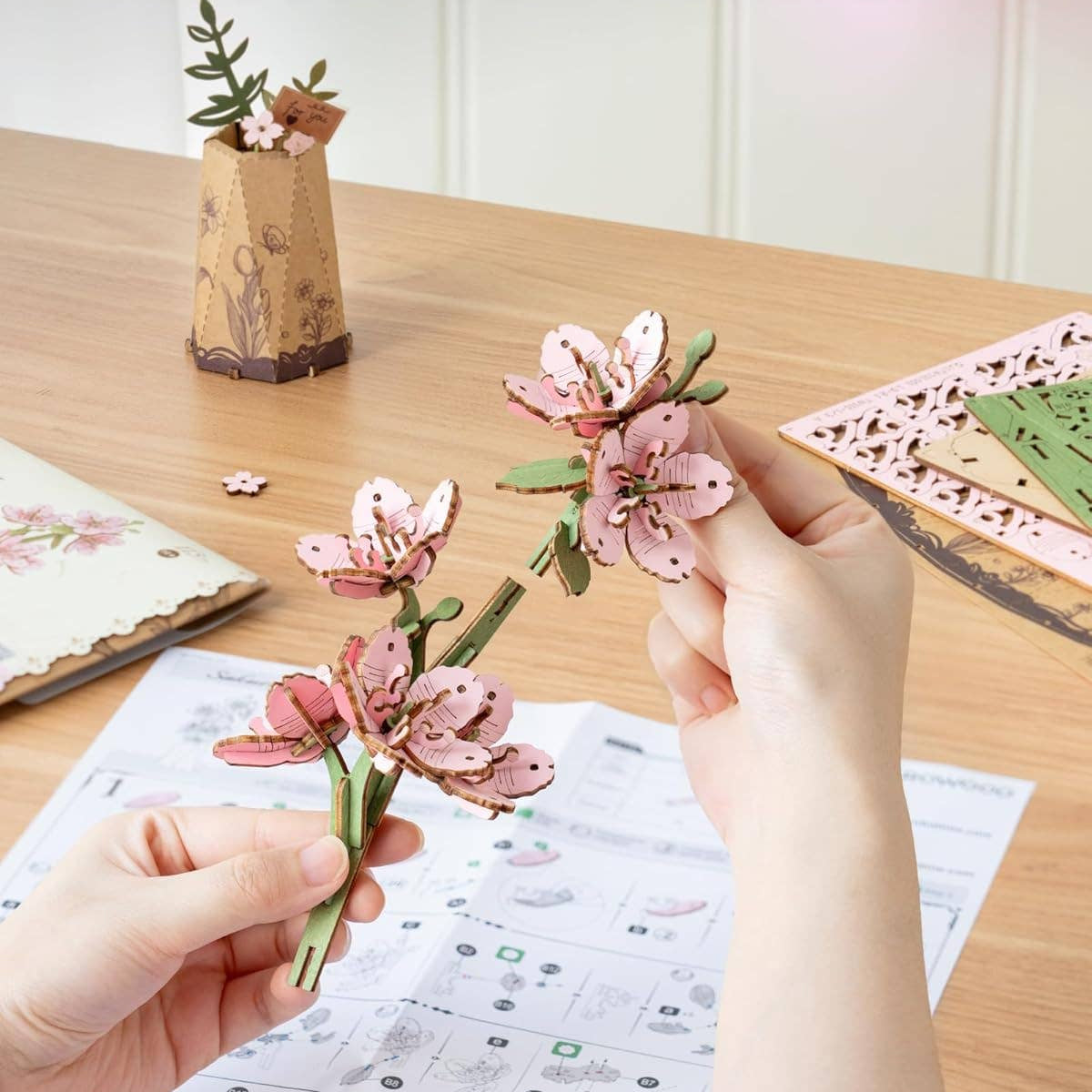 3D Wooden Flower Puzzle: Sakura - Mellow Monkey