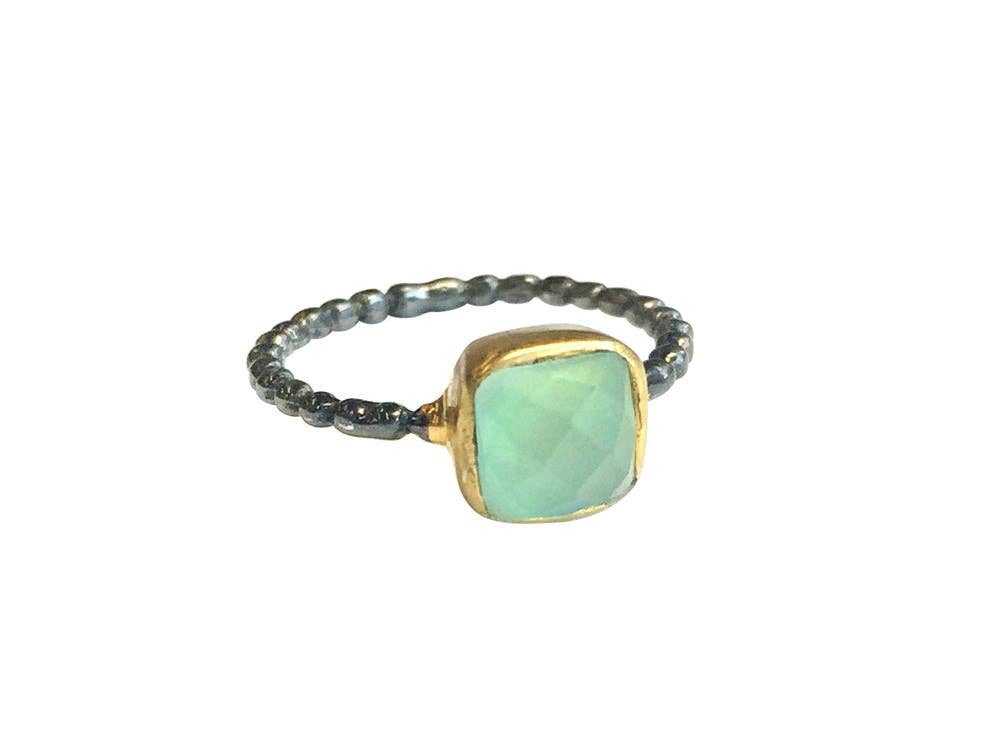 7 Twisted Bliss ring / Aqua Blue Chalcedony - Mellow Monkey