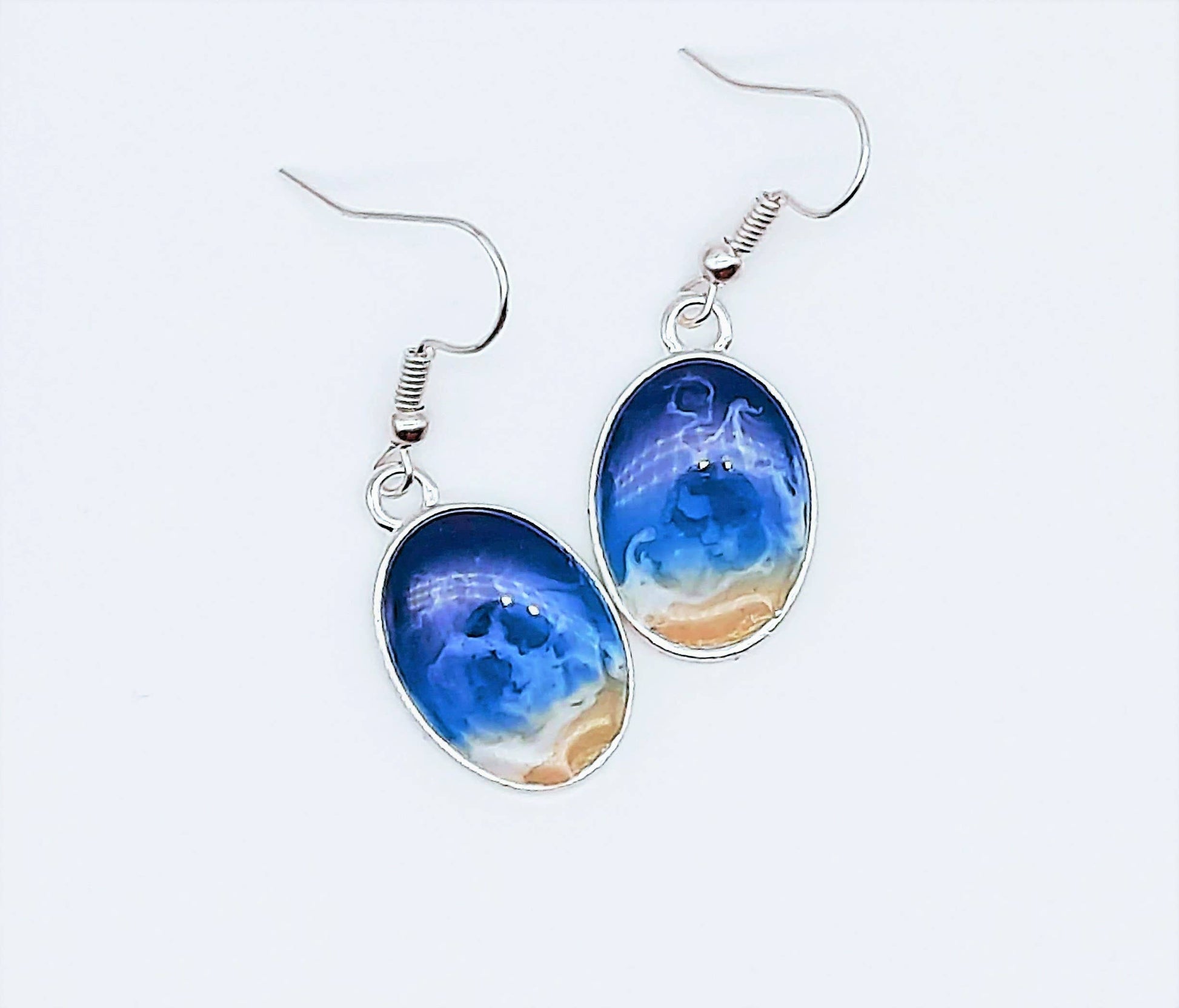 Handmade/Handcrafted Resin Ocean Beach Wave Oval Earrings - Mellow Monkey