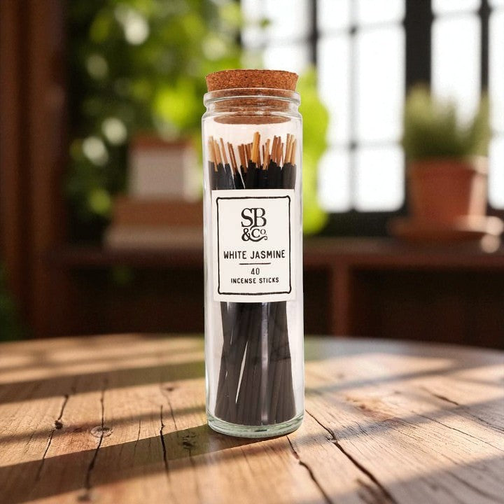 White Jasmine - Incense in Glass Jar - 40 sticks - Mellow Monkey
