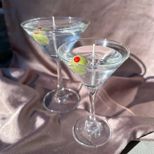 Dirty Martini - Soy Blend Candle - 6 oz. - Gin. Vodka. Olives. - Mellow Monkey