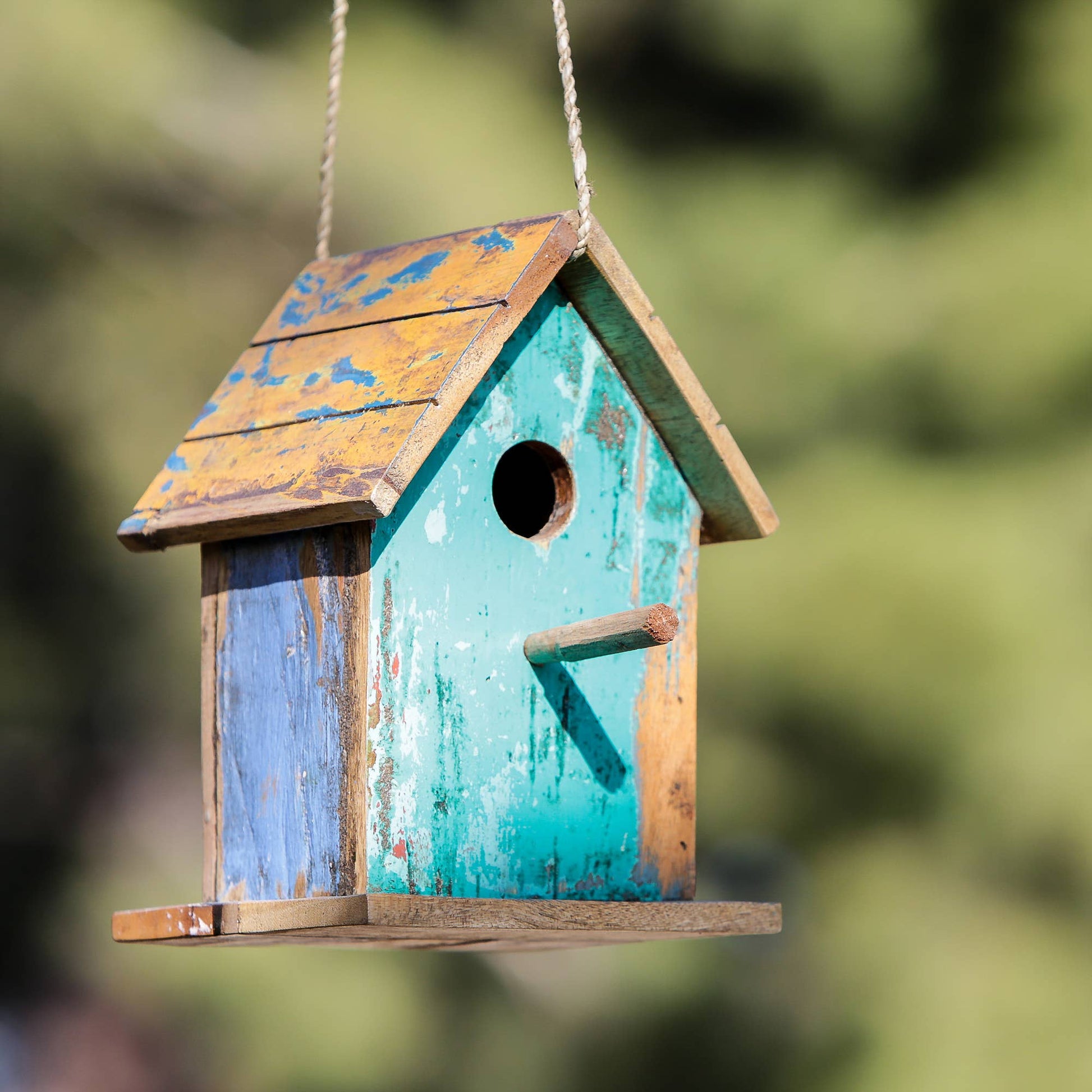 Reclaimed Boatwood - Birdhouse - 8-in - Mellow Monkey
