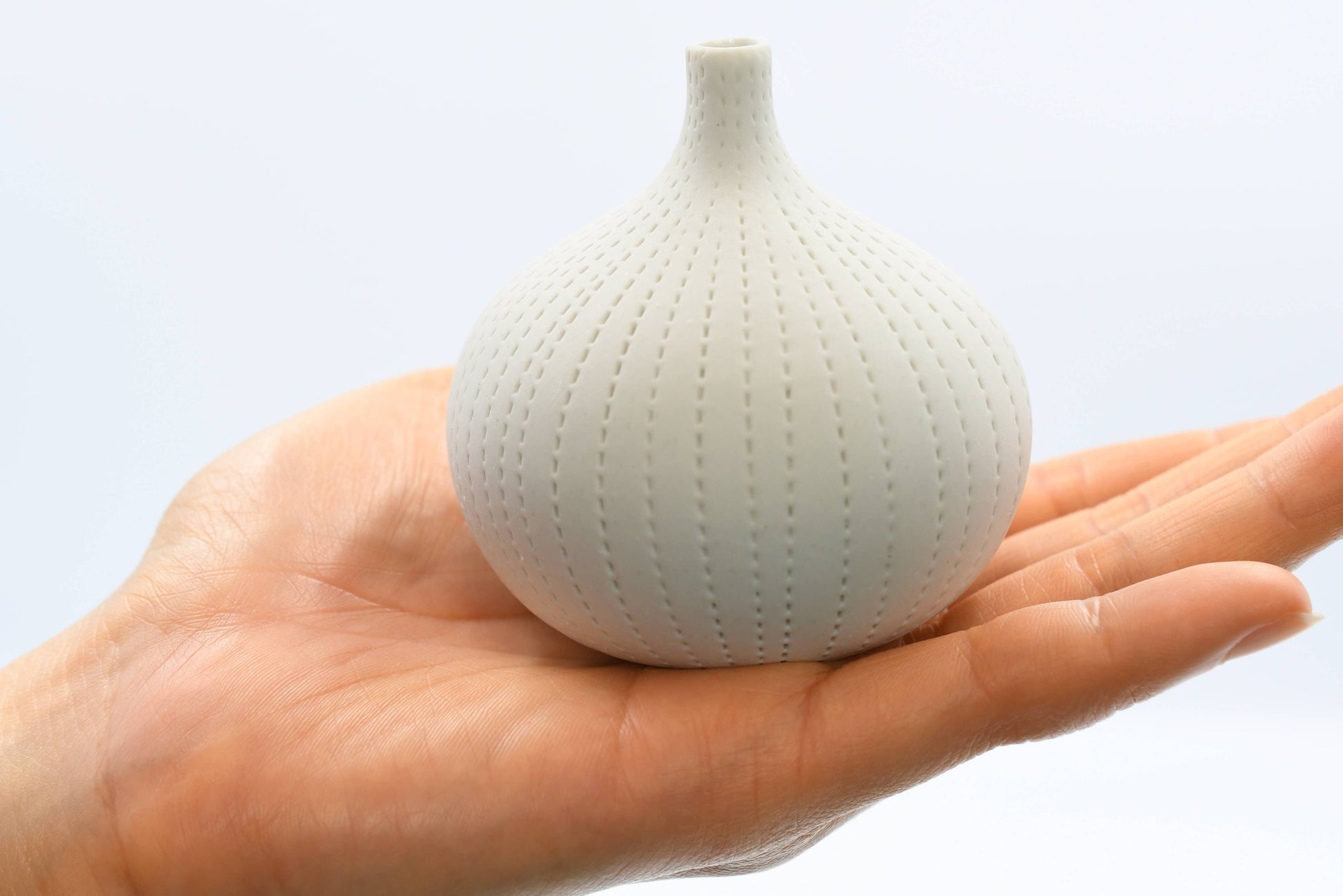 Tiny Congo - Handcrafted Porcelain Bud Vase - White with Gray Dotted Lines - 2.5 x 2.5 x 2.6 in - Mellow Monkey