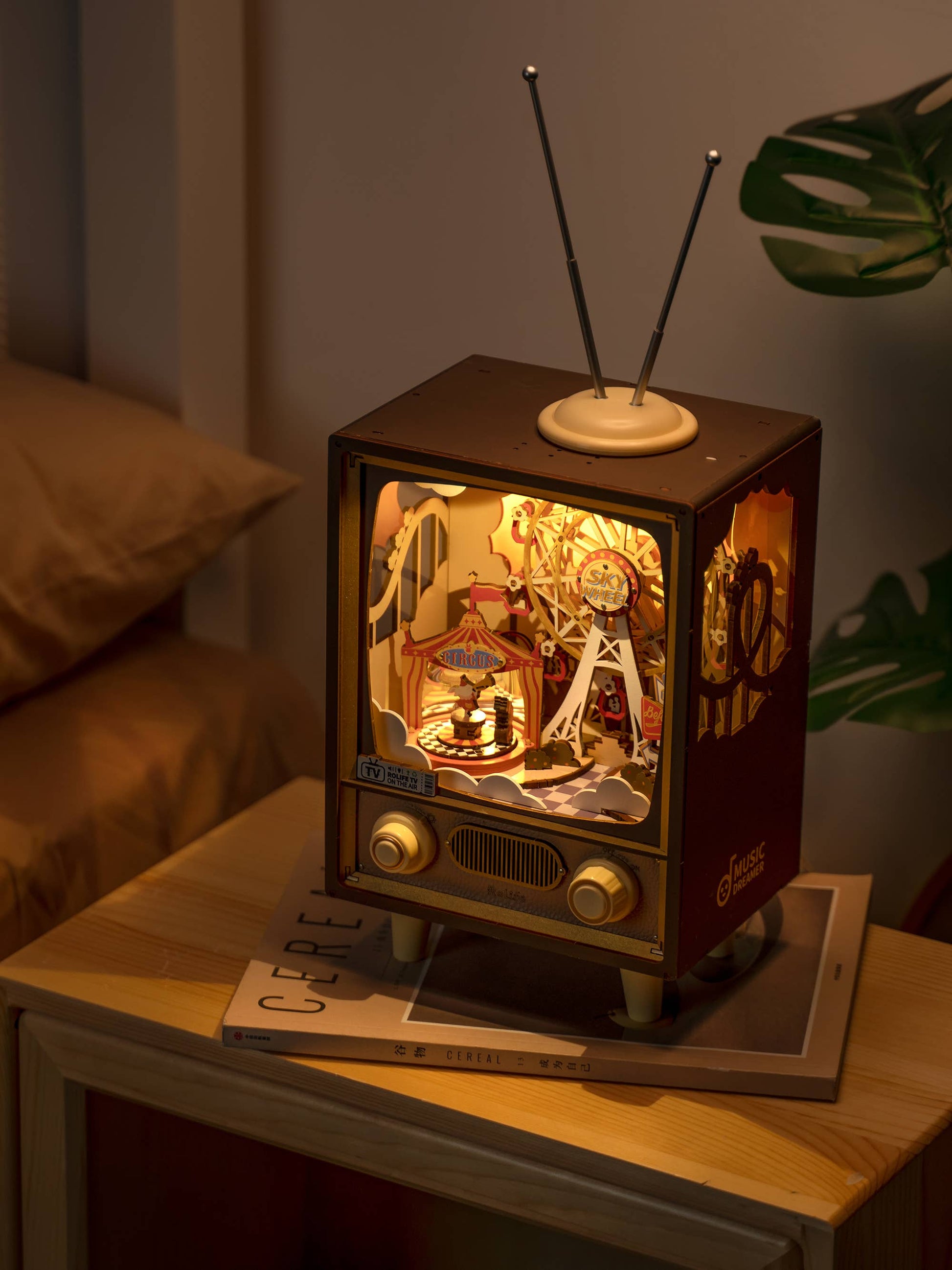 DIY Mechanical Music Box: Sunset Carnival - Mellow Monkey