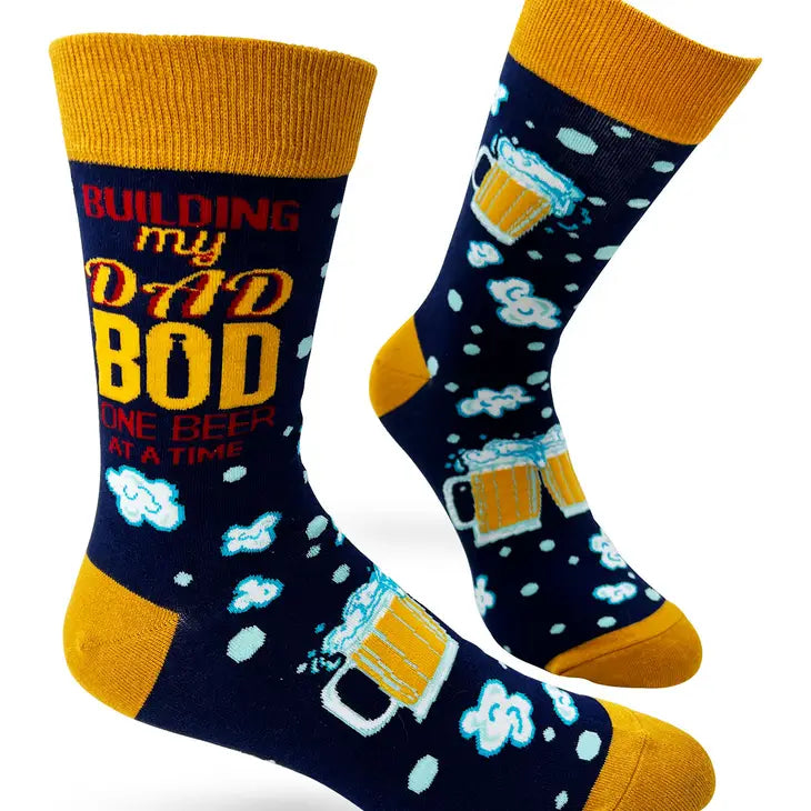 Building My Dad Bod One Beer At A Time - Men's Crew Socks - Mellow Monkey