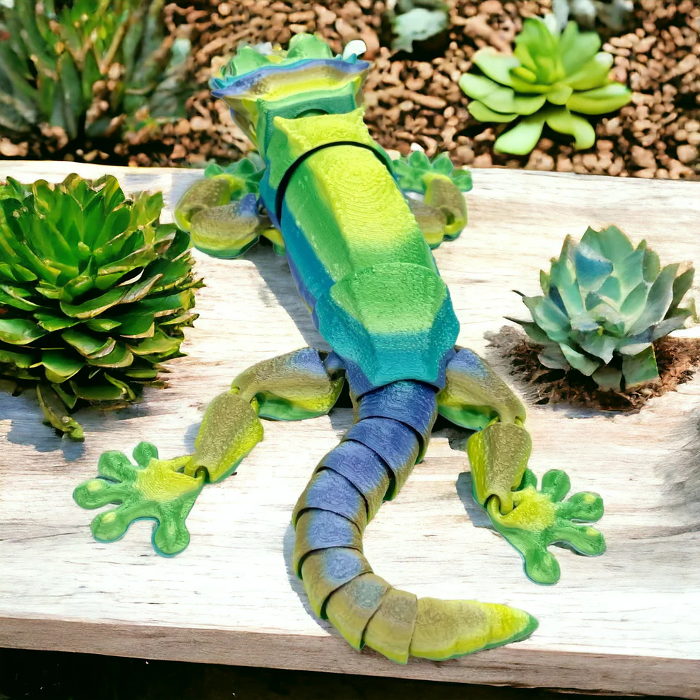 Gecko - 3D Printed Figurine - 6-1/2-in - Mellow Monkey