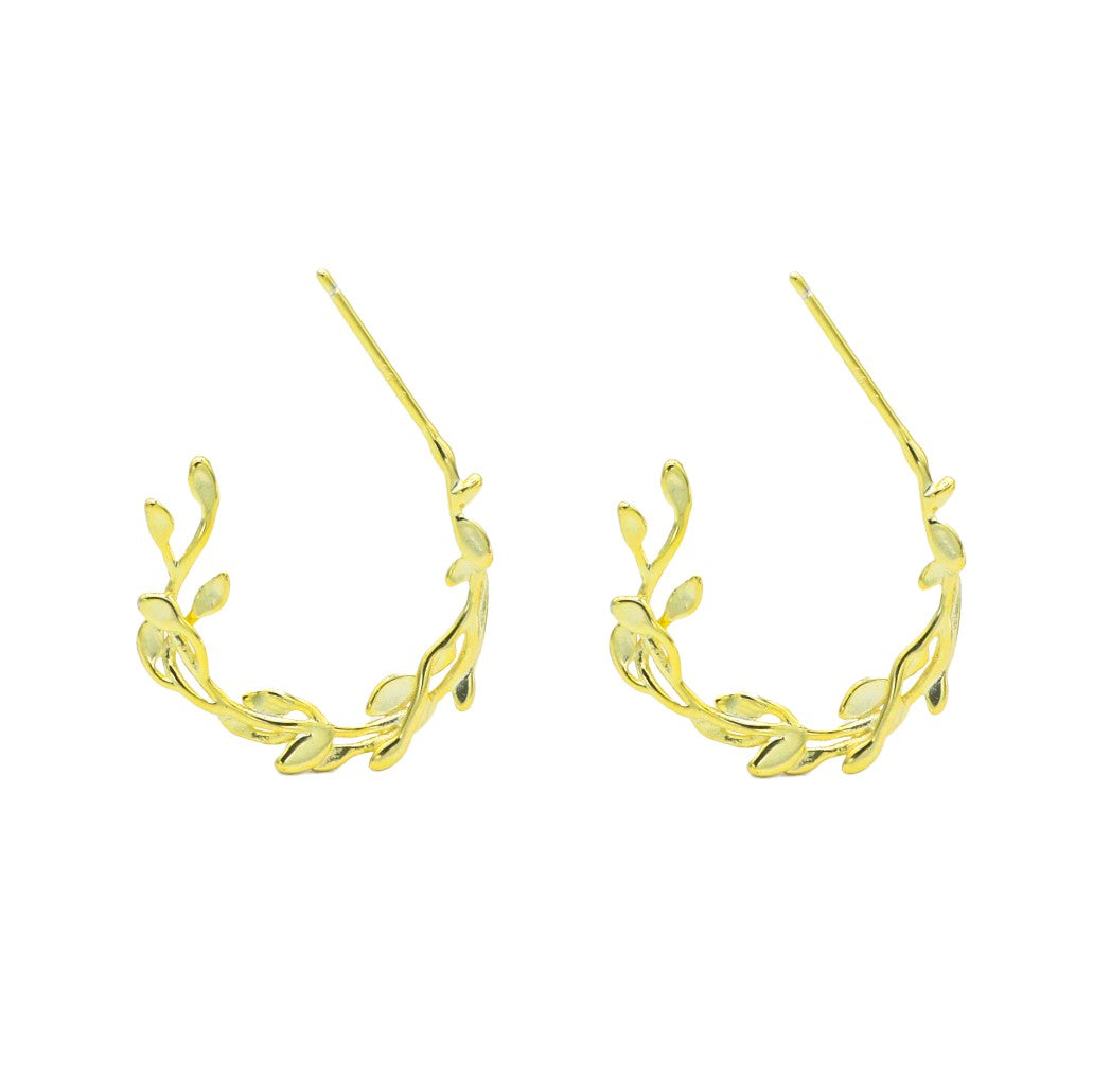 Mellow Monkey Ivy Hoop Earrings in 18k gold vermeil with delicate leaf design. Anti-allergy and nickel-free.