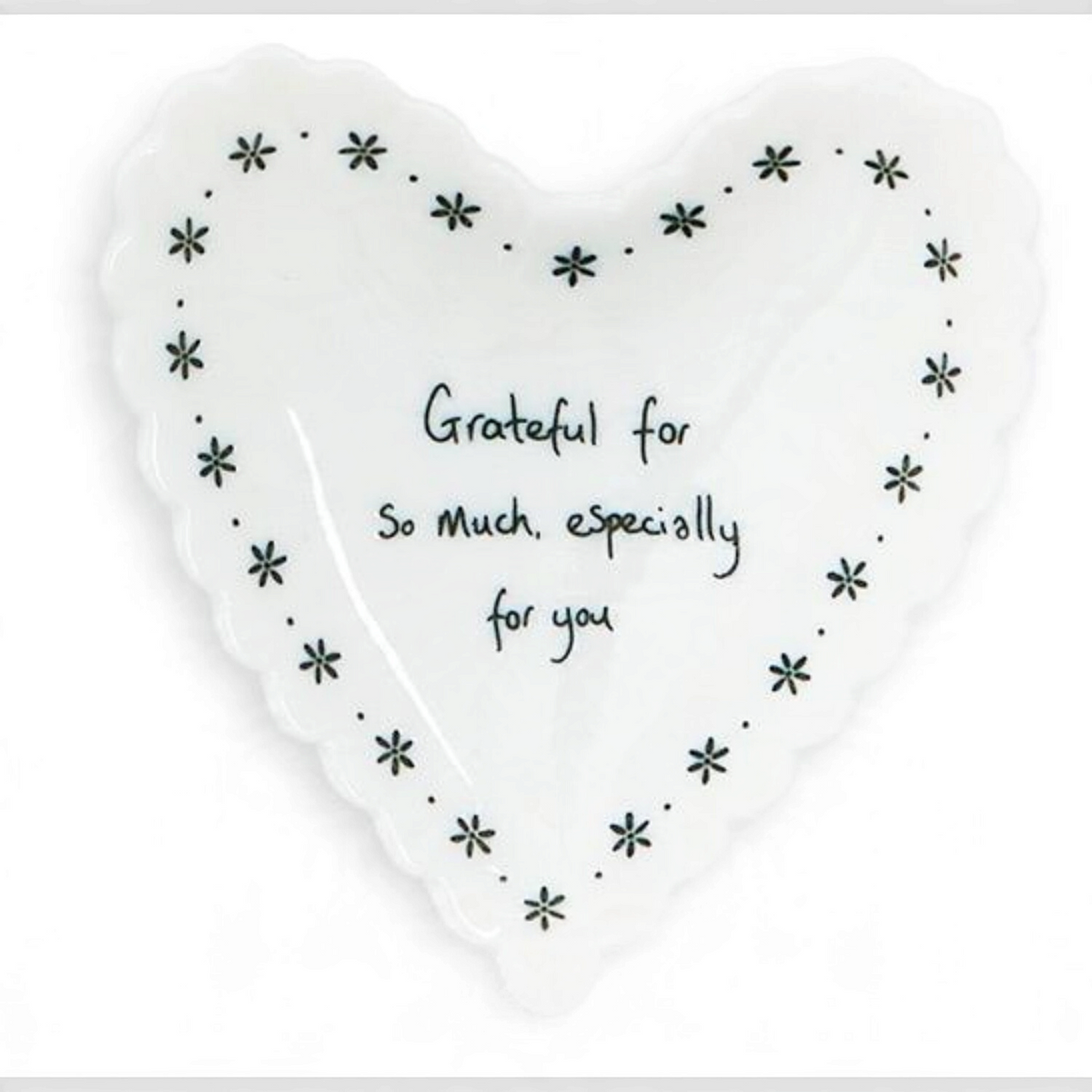 Mellow Monkey white porcelain heart-shaped trinket dish with scalloped edges and a grateful sentiment message