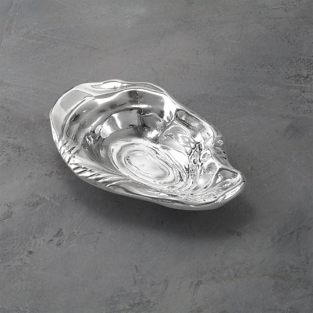 Mellow Monkey silver oyster-shaped bowl made of aluminum alloy, ideal for serving or decor.