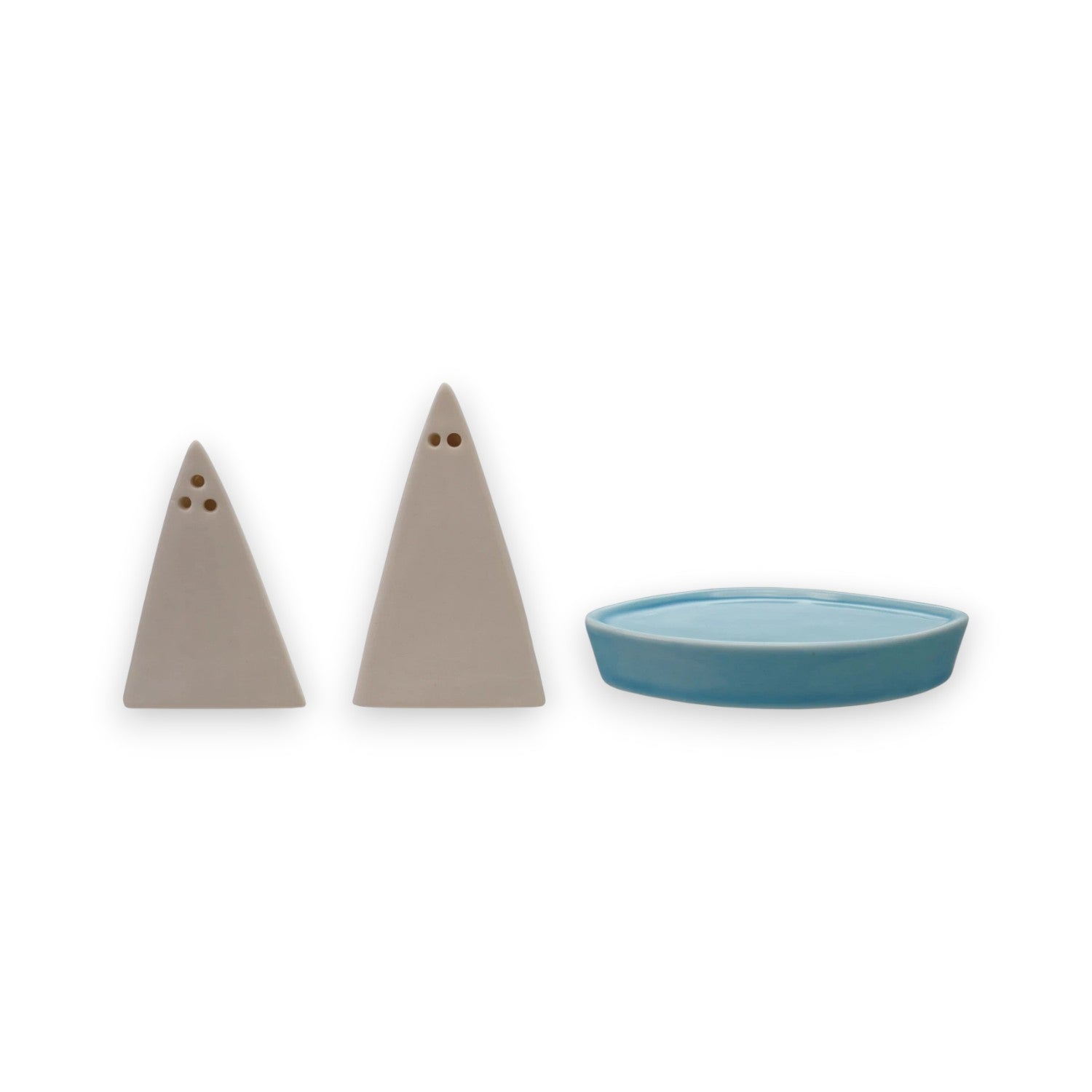 Sail Shaped Salt & Pepper Shakers In A Boat - 3-piece Set - 3-in - Mellow Monkey