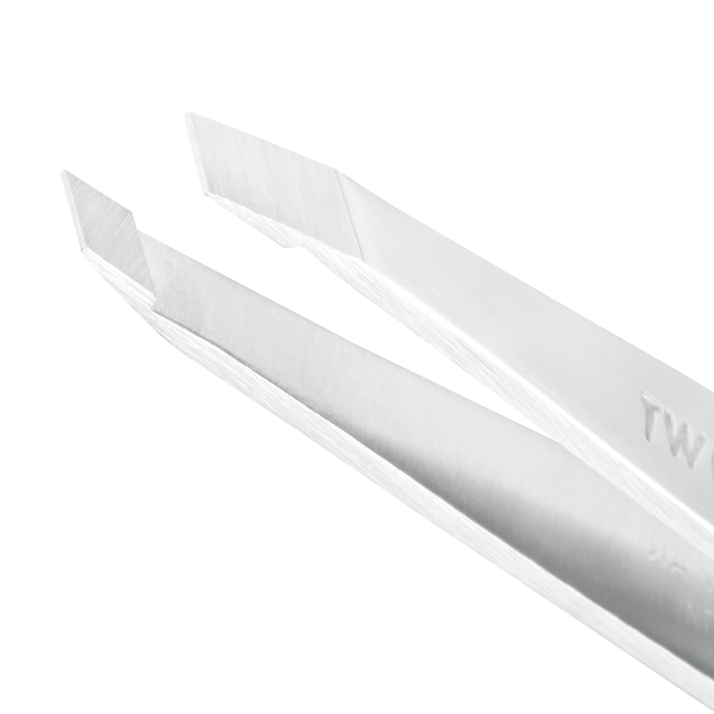 Tweezerman Slant Tweezers - Platinum Silver - Mellow Monkey