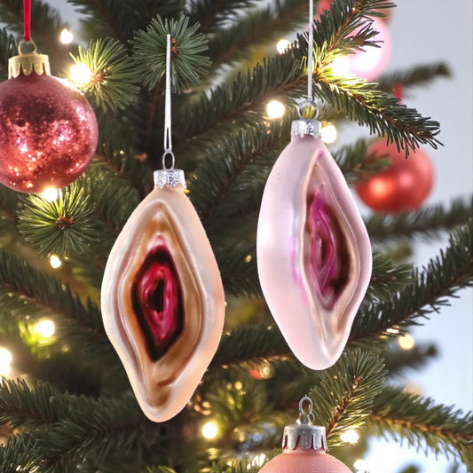 Vulva - Cody Foster Ornament - 3-3/4-in - Mellow Monkey