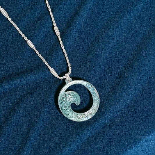 Fabulous Wave With Mint Crystals And Unique Silver Chain - Necklace - Mellow Monkey