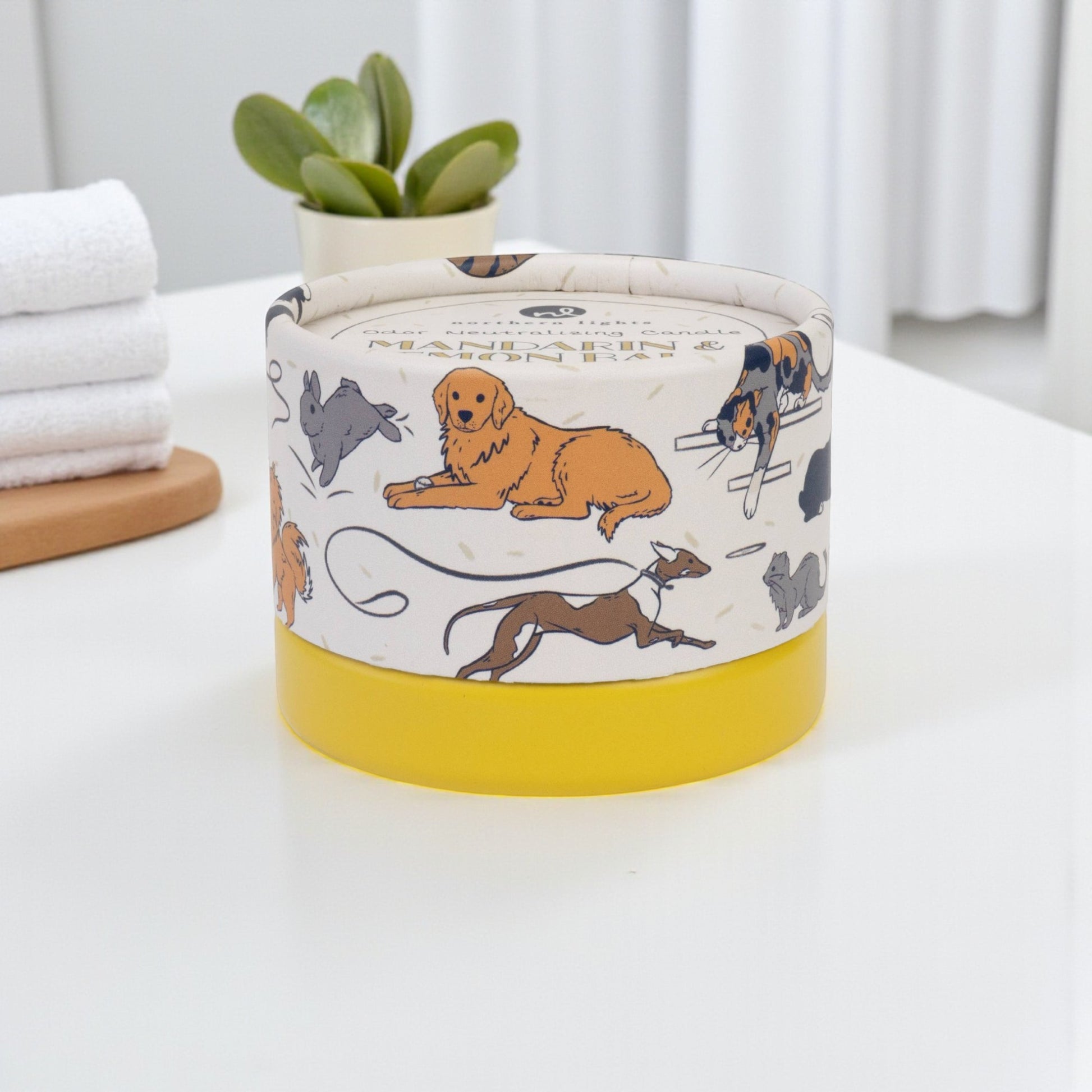 PawsON Pet Odor Neutralizing Candle: Mandarin & Lemon Balm - Mellow Monkey