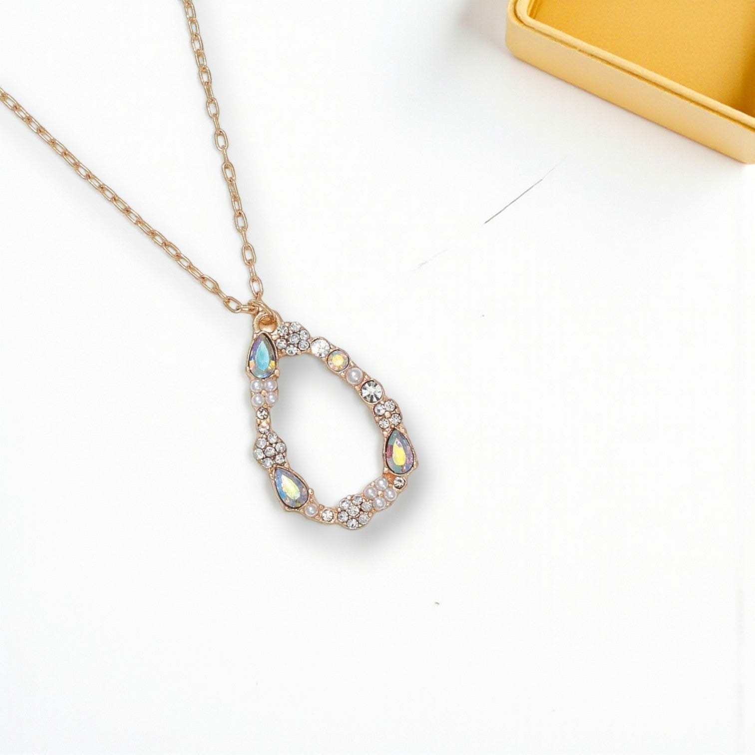 Gold With AB Crystals And Pearls - Necklace - Mellow Monkey